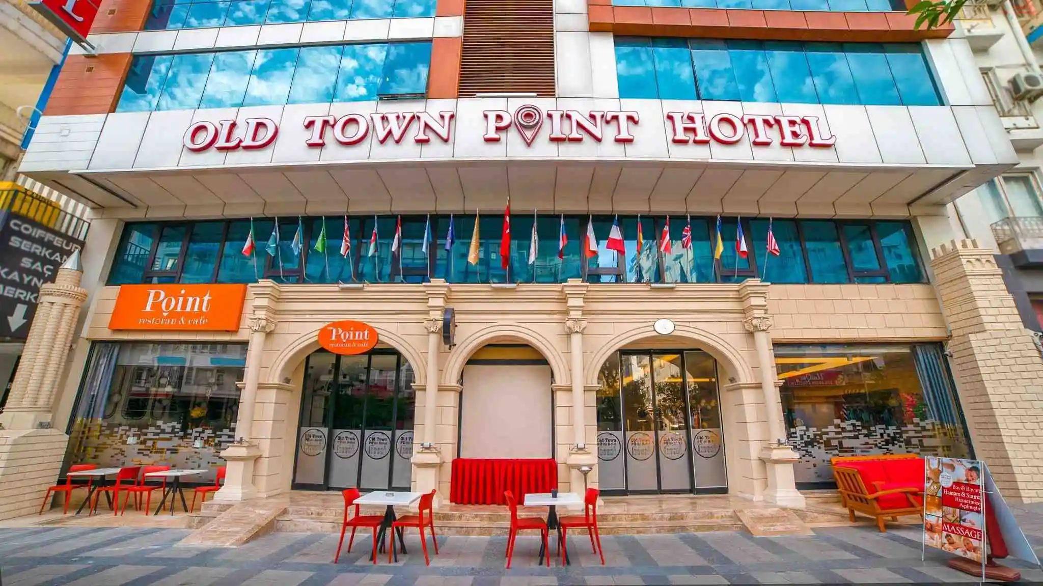 Old Town Point Hotel & Spa