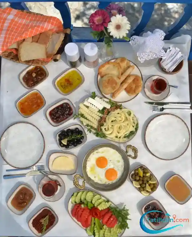 tatilcim.com Şirince Selanik Pansiyon