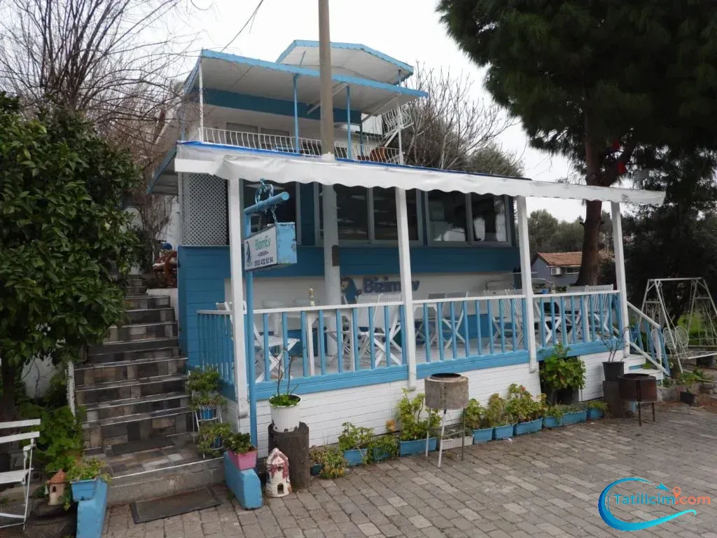 Bizim Ev Pansiyon Foça