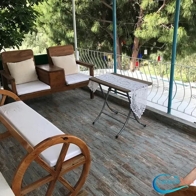 tatilcim.com Bizim Ev Pansiyon Foça