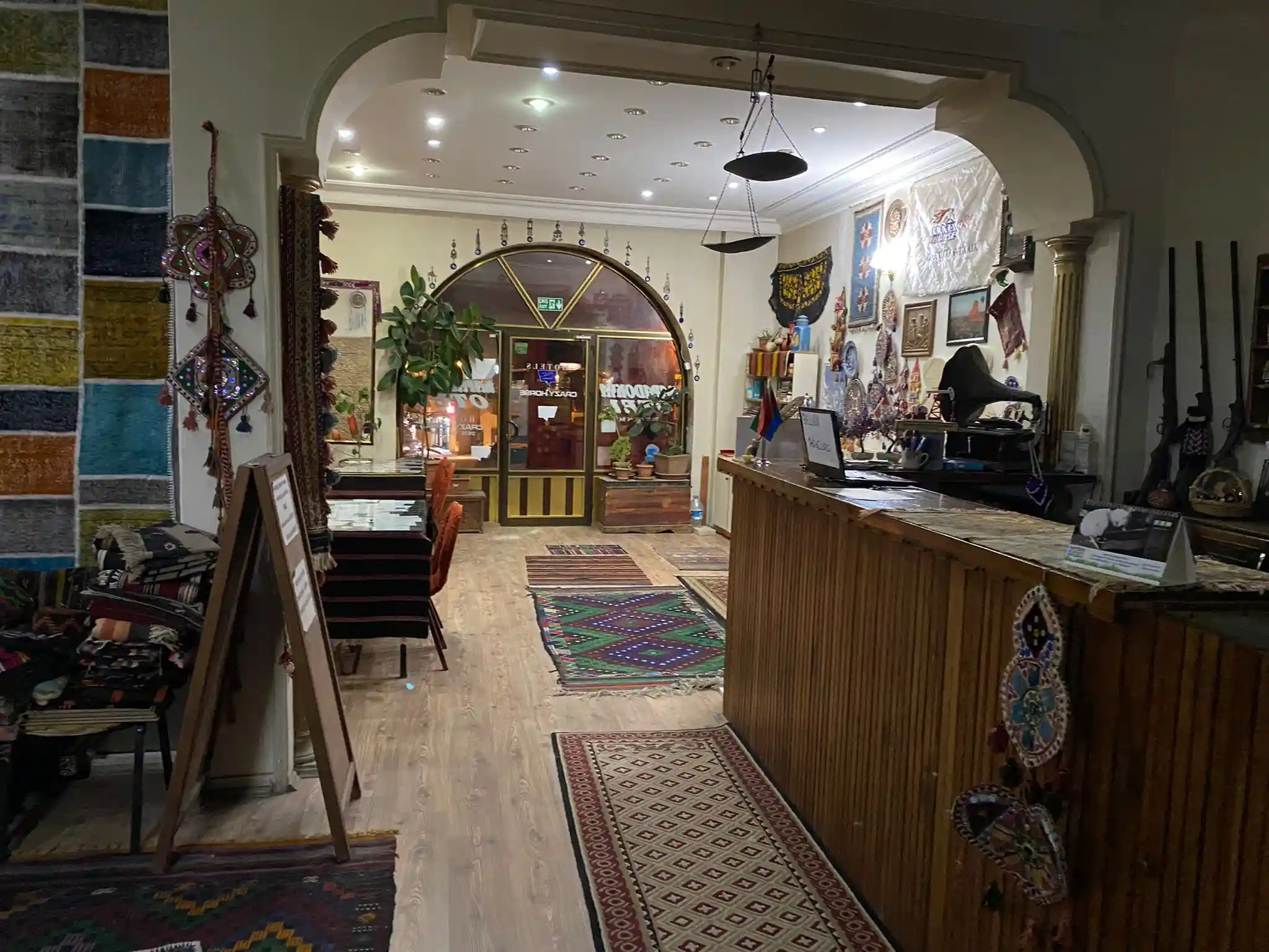 tatilcim.com Hotels Crazy Horse