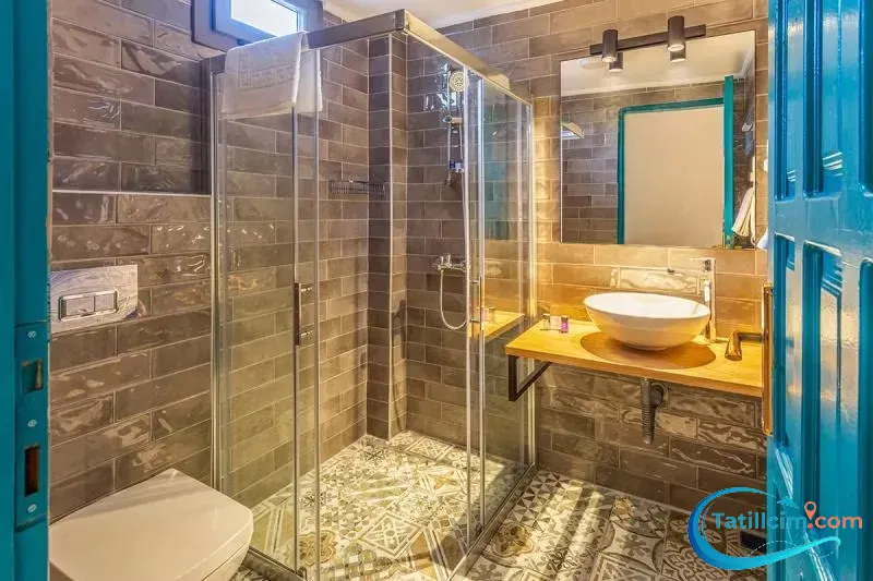 tatilcim.com Avlu Otel Palamutbükü Triple Room ( Bahçe manzaralı) 