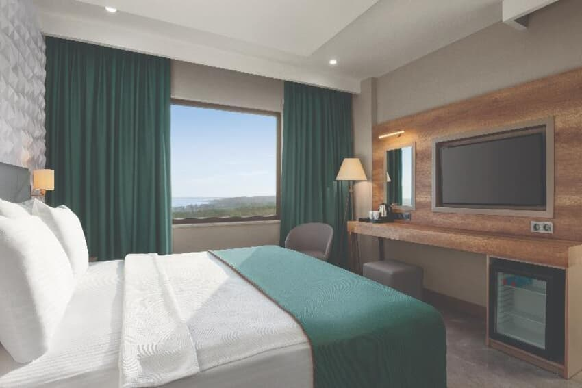 tatilcim.com Ramada Resort By Wyndham Kızkalesi Corner Suite Oda